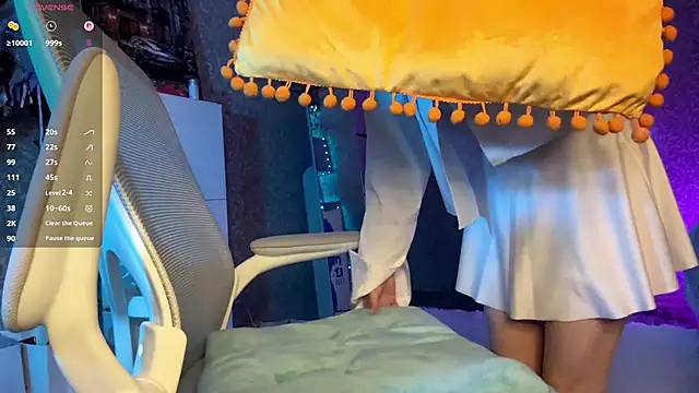 MiraVandee's cam snapshot