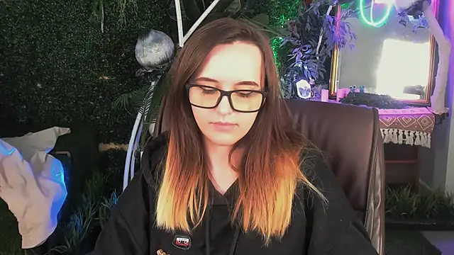 IreneBailey's cam snapshot