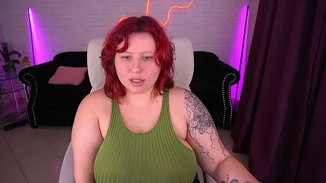 LiliyaMoon's cam snapshot