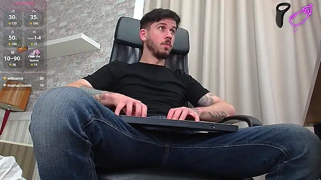 JonahShaw's cam snapshot