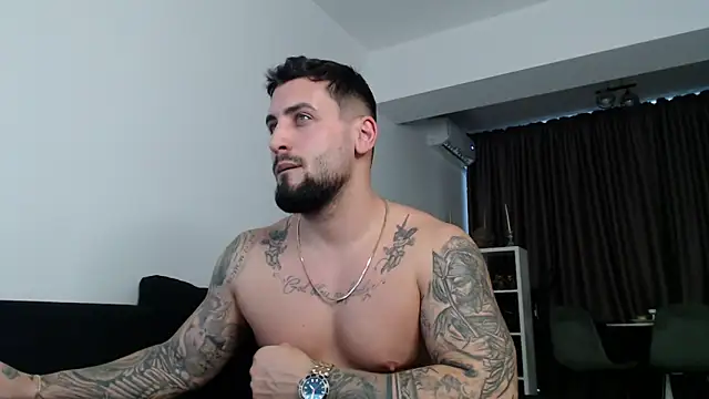 _DylanGreen live sex cam