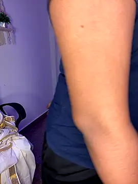 Hey___Seetha's cam snapshot