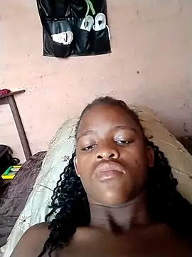 Blondecurv24's cam snapshot