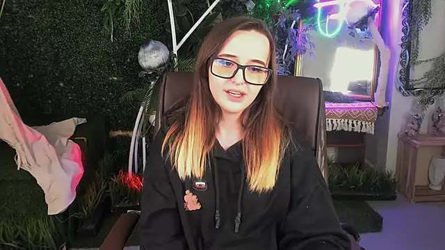 IreneBailey's cam snapshot