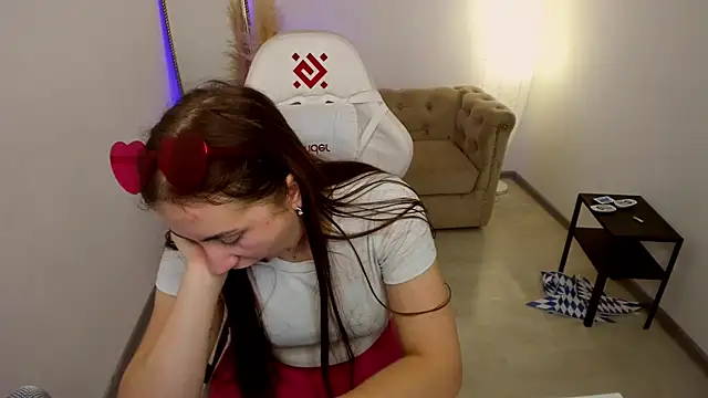 Esther_Bright's cam snapshot