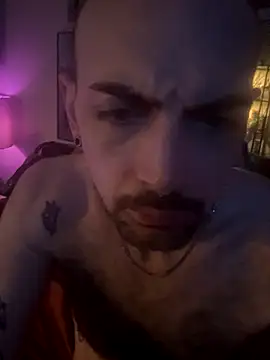 Girthywhereitmatters's cam snapshot