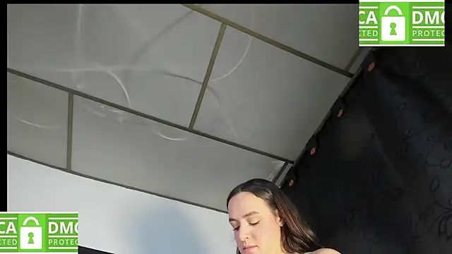 Sarah_paul's cam snapshot