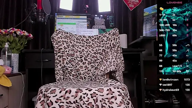 Raissa_sky26's cam snapshot