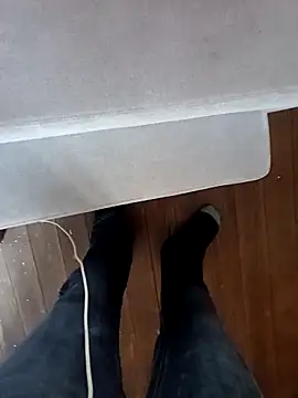 Dam70's cam snapshot