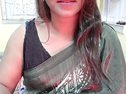 Model_Srinika's cam snapshot