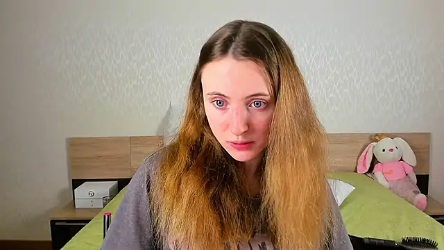 Cowell_Adelina's cam snapshot