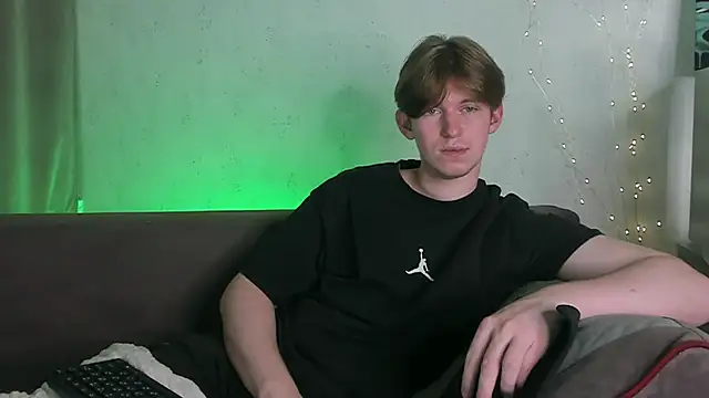 Vincent_Pots's cam snapshot