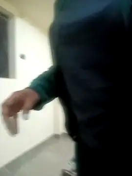 Shikha-mehra7's cam snapshot