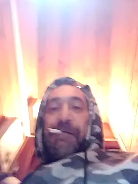 javierlelyonnais's cam snapshot