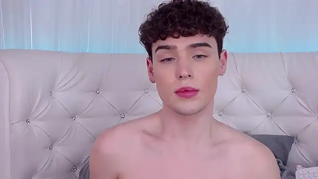 RobbyCharming's cam snapshot