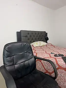 vincentjaxon live sex cam