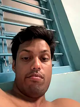 alising@xh's cam snapshot