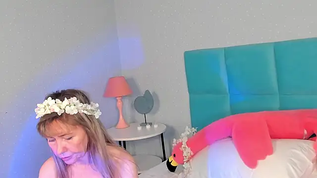 Carla_Vogue's cam snapshot