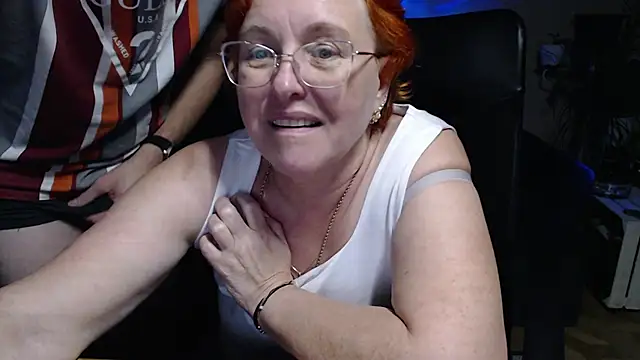 JoannaAndNeighbour's cam snapshot