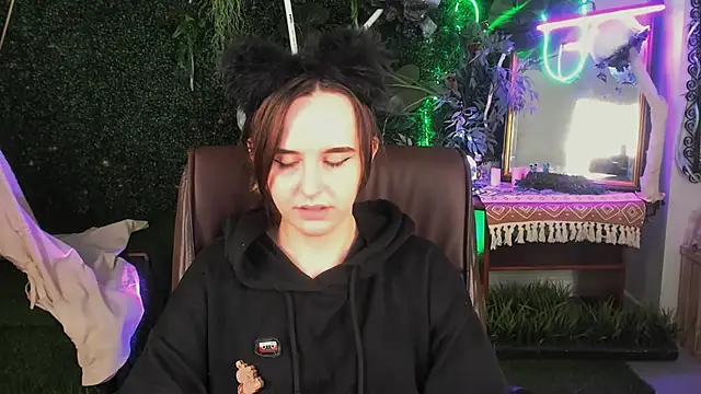 IreneBailey's cam snapshot