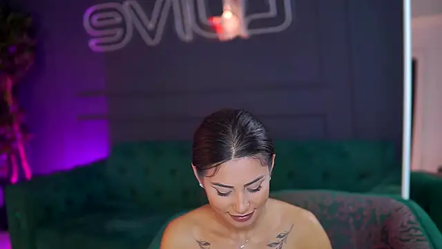 SiennaRuh's cam snapshot