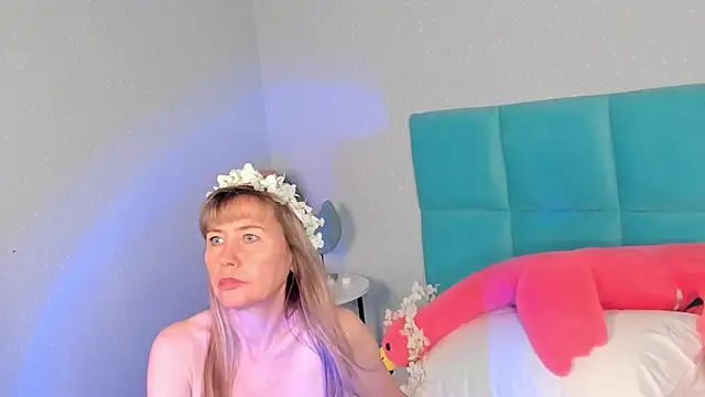 Carla_Vogue's cam snapshot