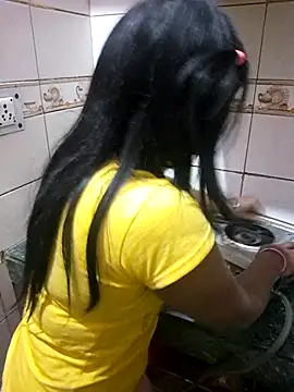 Rashmi_Pathak's cam snapshot