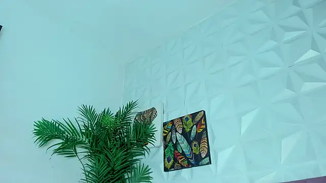 Hellen_Sky's cam snapshot