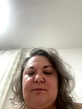 MikyVesela's cam snapshot