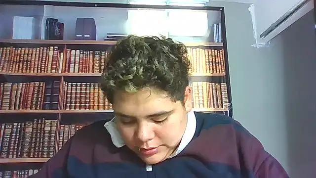 Hailey_Curvy's cam snapshot