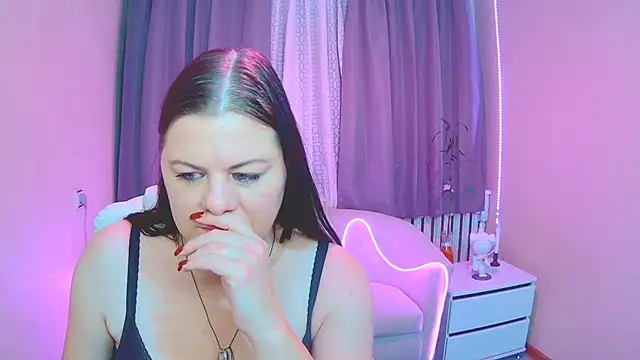 BritneyRaine's cam snapshot