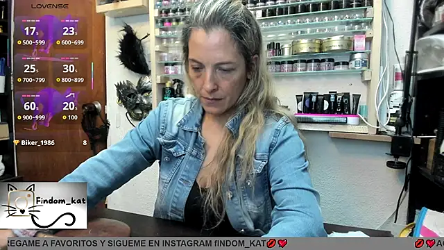 Katt-findom's cam snapshot