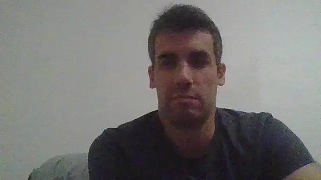 JulioIsHere4you live sex cam