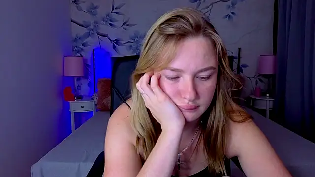 Ailissa__fox's cam snapshot