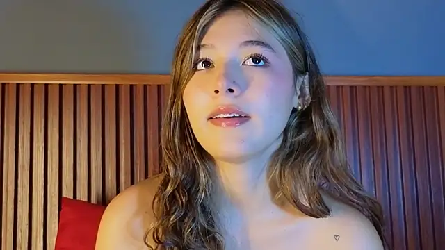 VictoriaSpark's cam snapshot