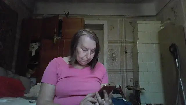 AnnaLive570's cam snapshot