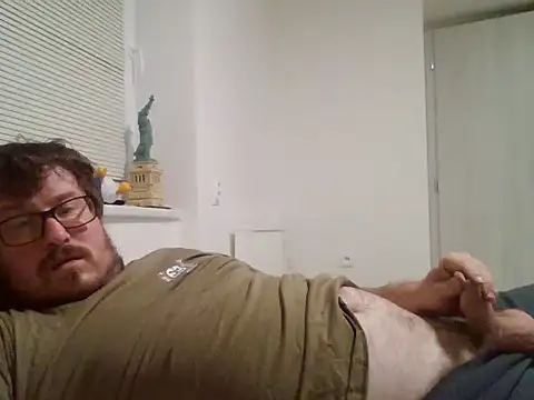 czechguy's cam snapshot