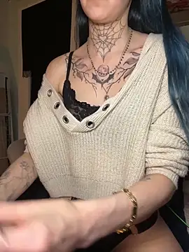 Miiaaa- live sex cam