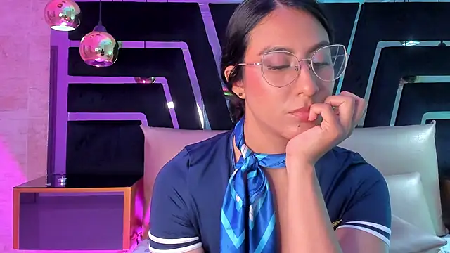 DaraBeckett's cam snapshot