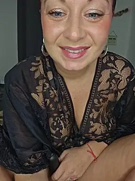 Chaudesquirt's cam snapshot