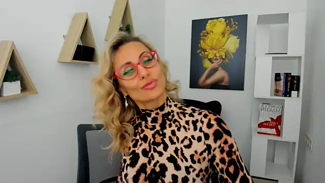 MuseOfStage's cam snapshot