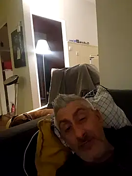 cuci45's cam snapshot