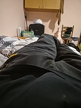 kisbiro77777 live sex cam