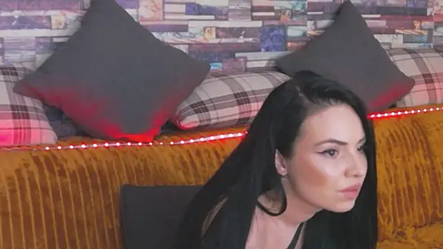 GrayLunna's cam snapshot