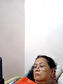 Hotestlove's cam snapshot