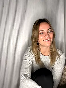 Milla__one's cam snapshot