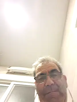 delfi6's cam snapshot