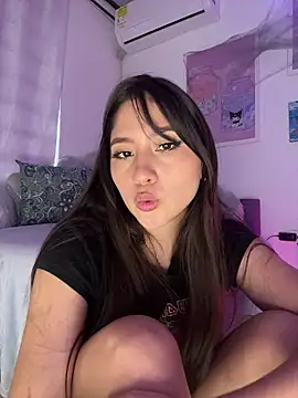 Tsuki-moon live sex cam