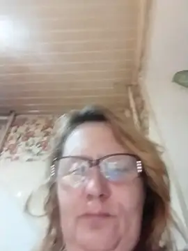 Forest-Lady's cam snapshot