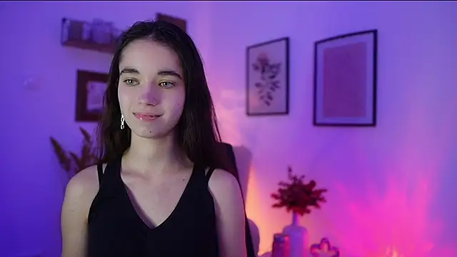 Gia_Paige18's cam snapshot